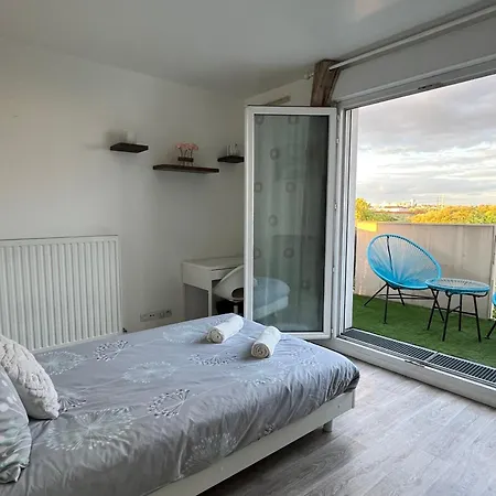 Le Val - 20min De Paris Et Orly - Balcon - Wifi - Espace De Travail * Valenton